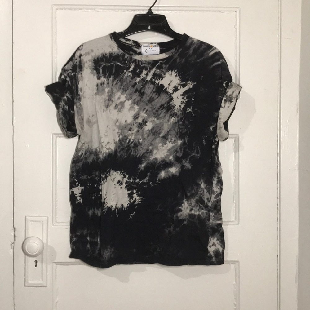 Sunflower Acid Wash Black and White T Shirt M